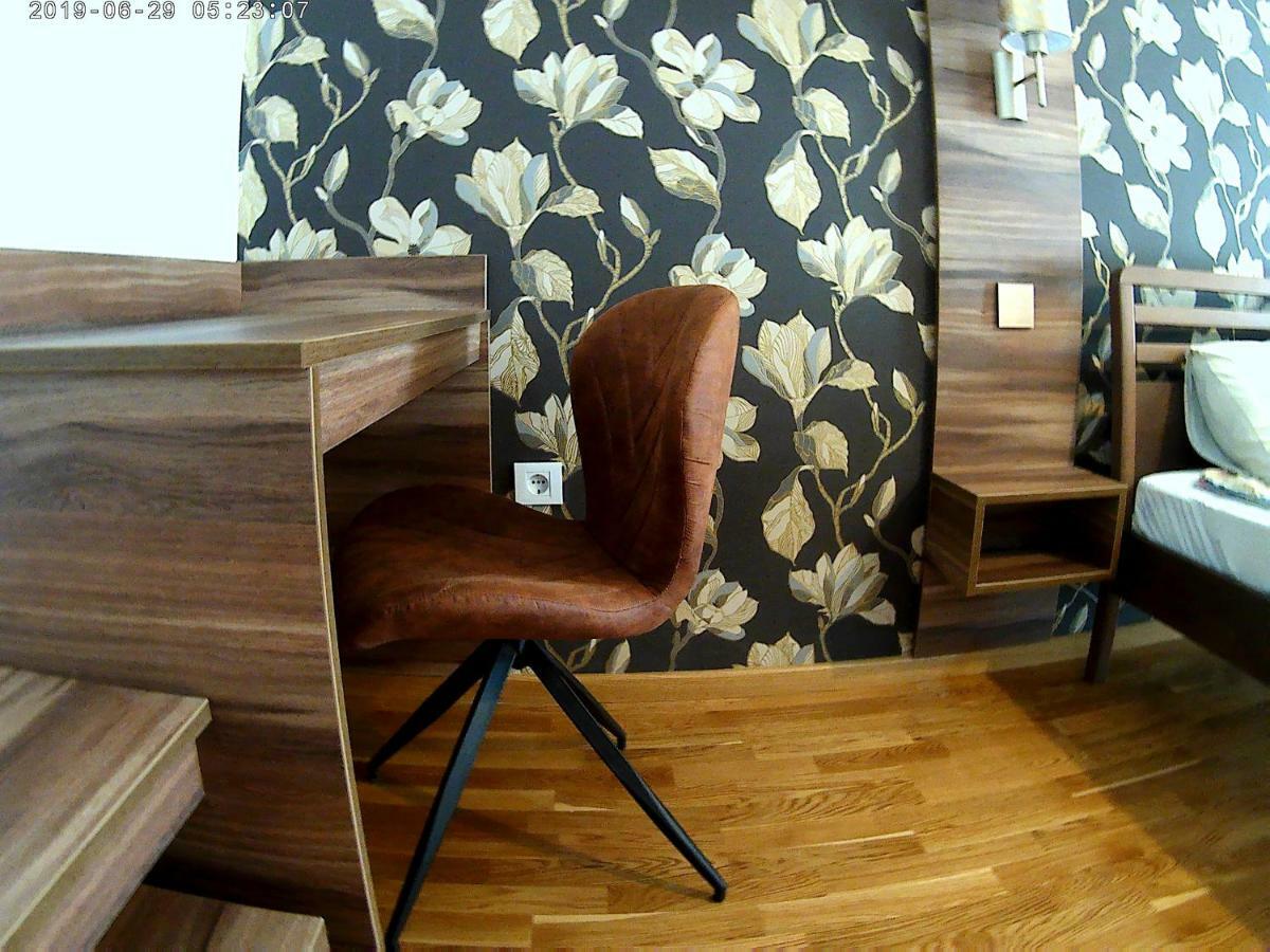 Uki-Modern Apartment With Parking Novi Sad Buitenkant foto